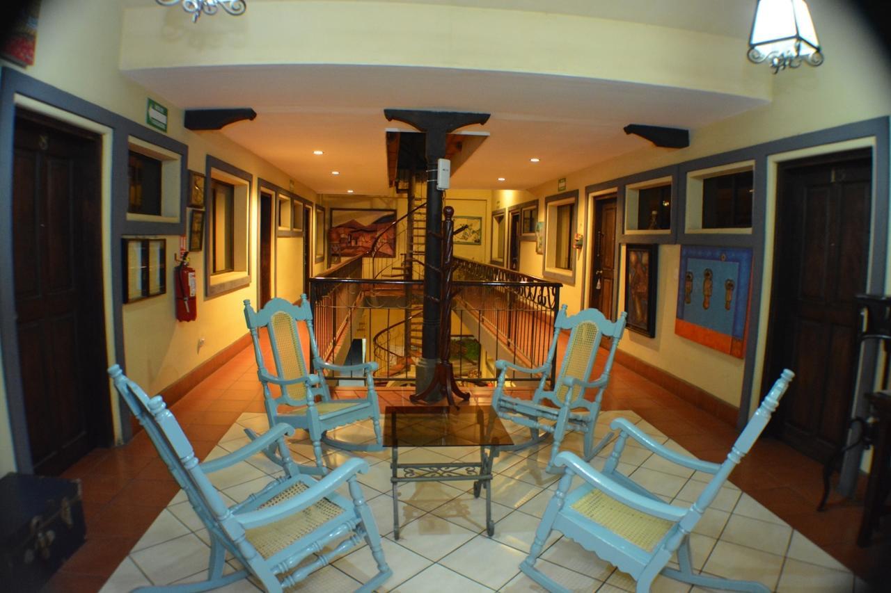 Hotel Los Balcones De Chinandega Exterior photo